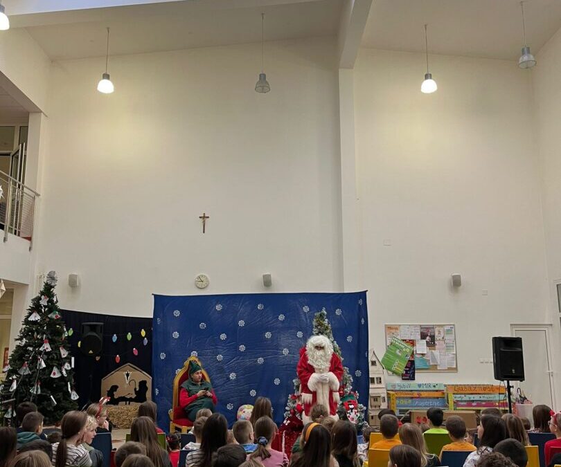 Božićna predstava za naše učenike
